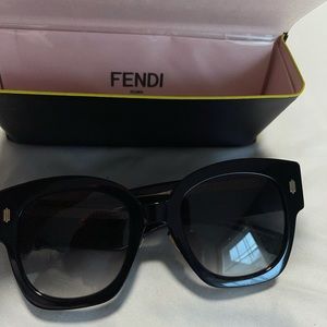 Fendi Oversized Sunglasses